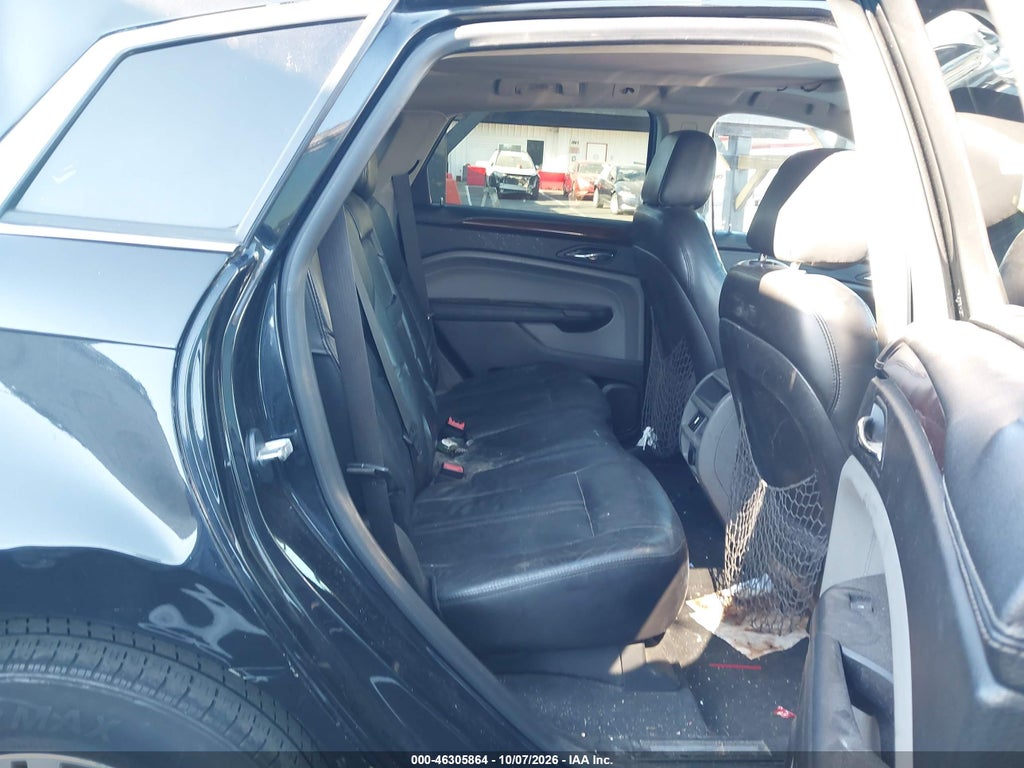 2011 Cadillac SRX Luxury Collection photo 8