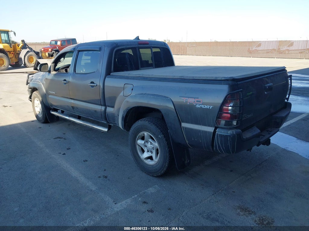 2012 Toyota Tacoma Base V6 photo 3