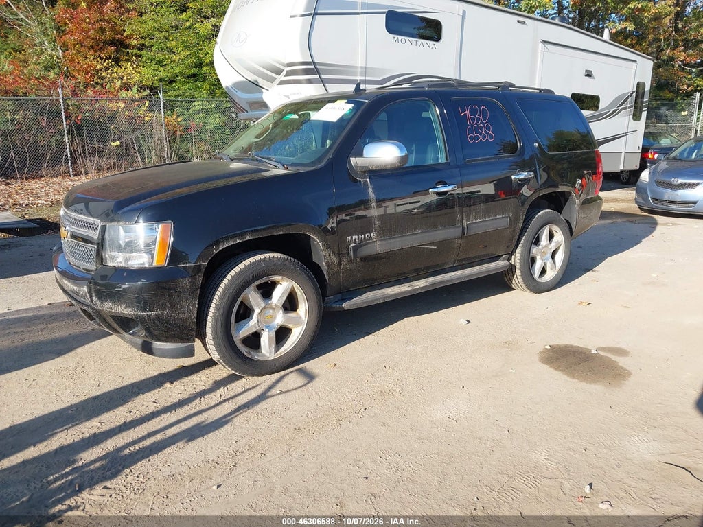 2013 Chevrolet Tahoe LT photo 2