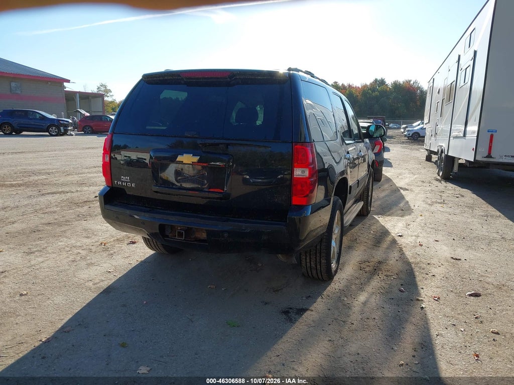 2013 Chevrolet Tahoe LT photo 4