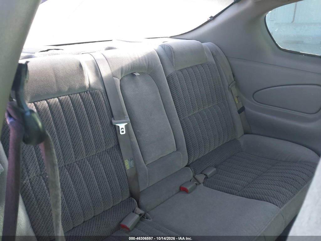 2005 Chevrolet Monte Carlo LS photo 8