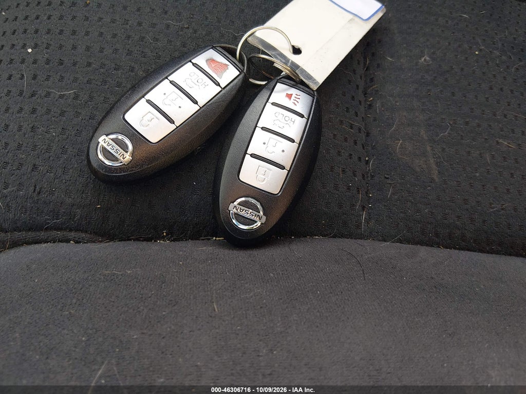 2011 Nissan Altima 2.5 S photo 11