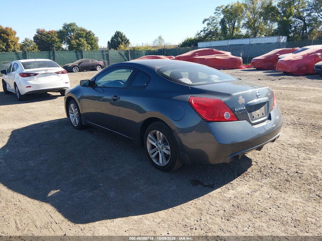 2011 Nissan Altima 2.5 S photo 3