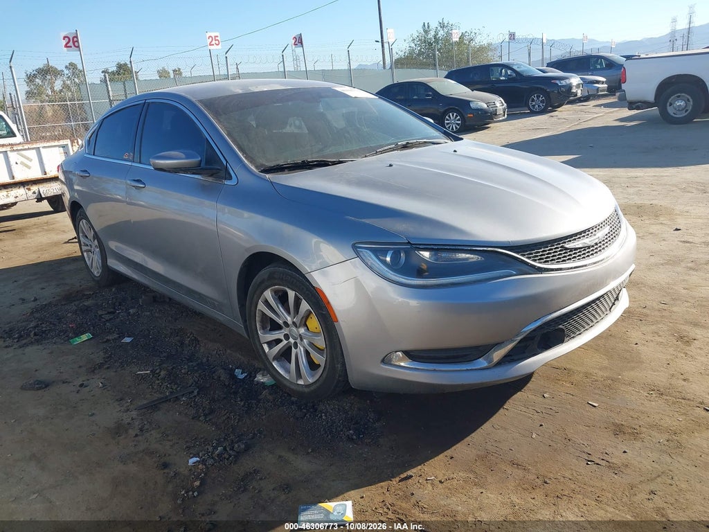 2015 Chrysler 200 Limited photo 1