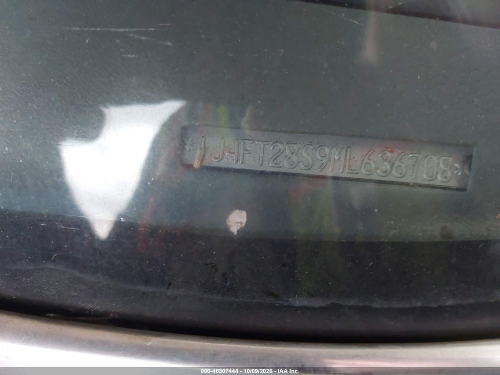 1991 Jeep Cherokee photo 9