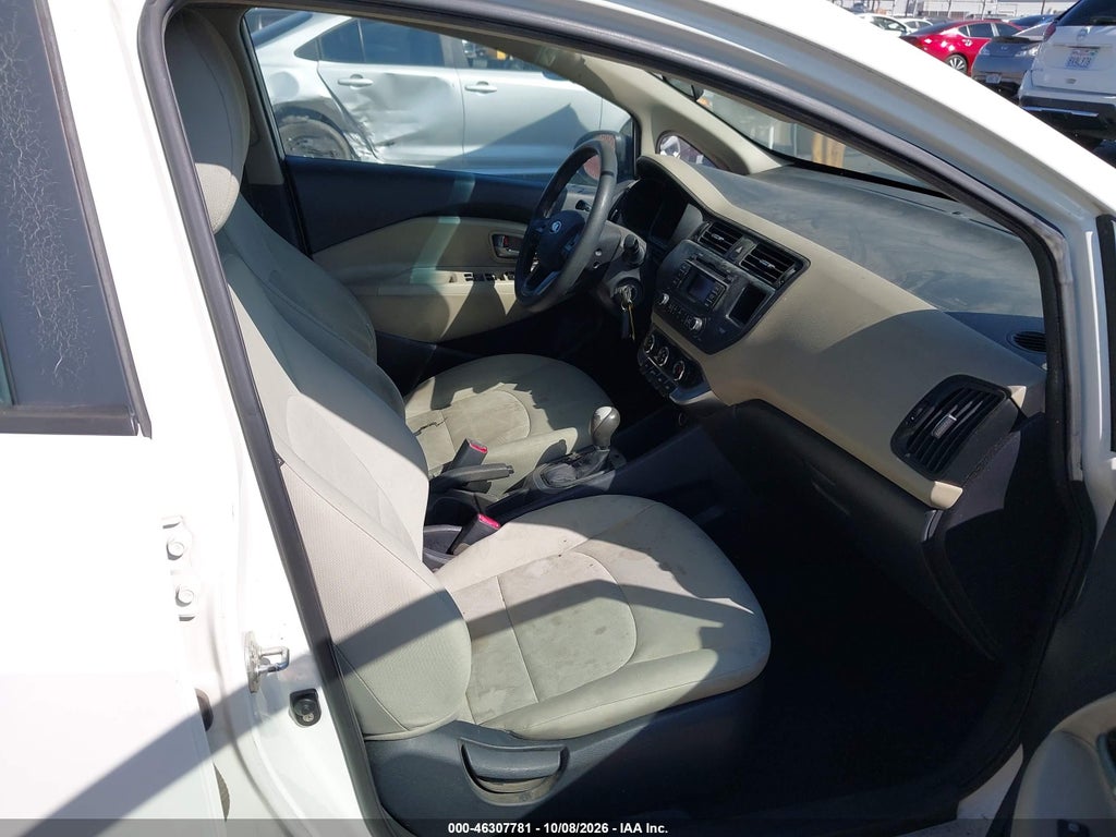 2013 Kia RIO LX photo 5