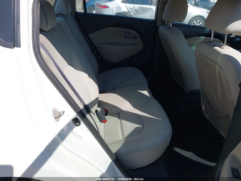2013 Kia RIO LX photo 8