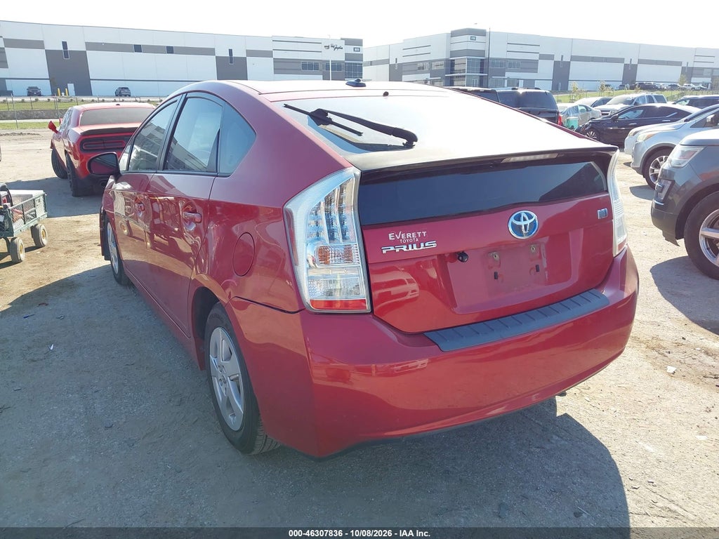 2011 Toyota Prius TWO photo 3