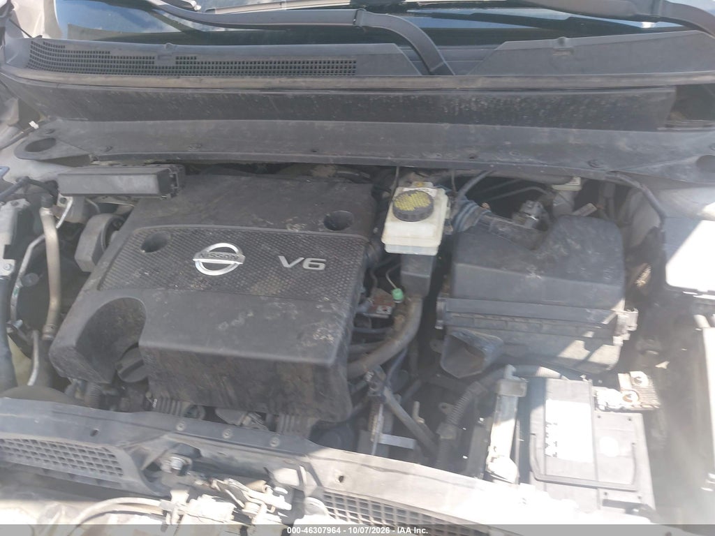 2013 Nissan Pathfinder SL photo 10