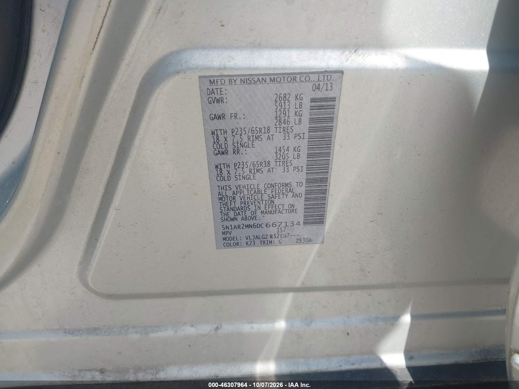 2013 Nissan Pathfinder SL photo 9