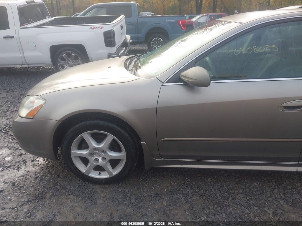 2002 Nissan Altima 3.5 SE photo 6
