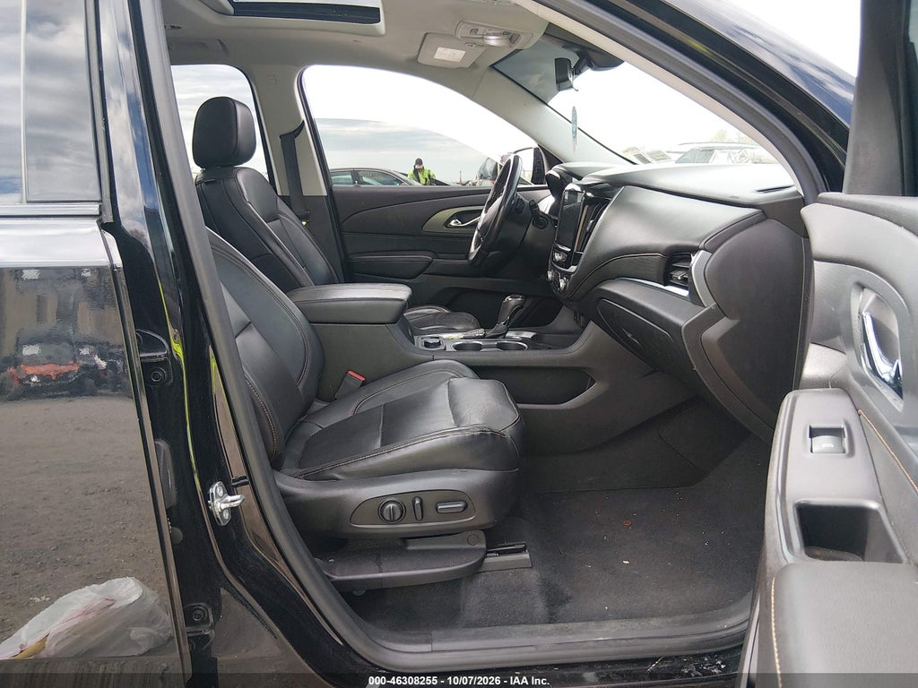 2018 Chevrolet Traverse Premier photo 5
