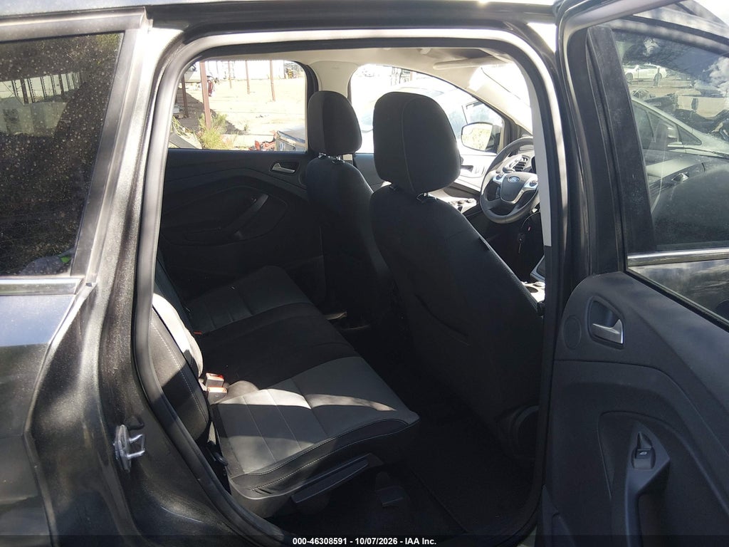 2016 Ford Escape SE photo 8