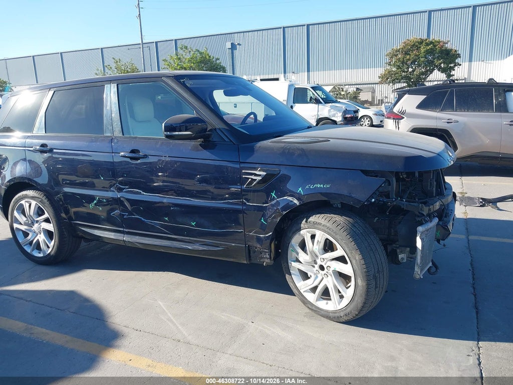 2020 Land Rover Range Rover Sport HSE Mhev photo 6