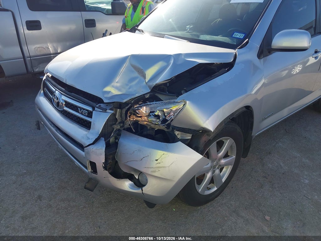 2008 Toyota RAV4 Limited V6 photo 6
