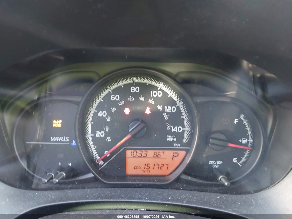 2015 Toyota Yaris L photo 7