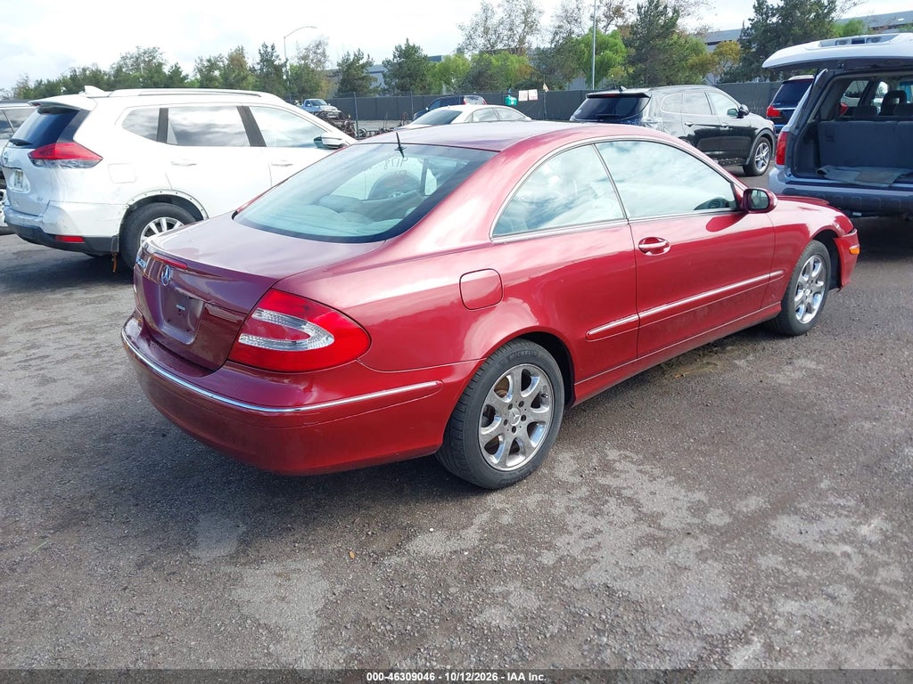 2003 Mercedes-Benz CLK 320 photo 4
