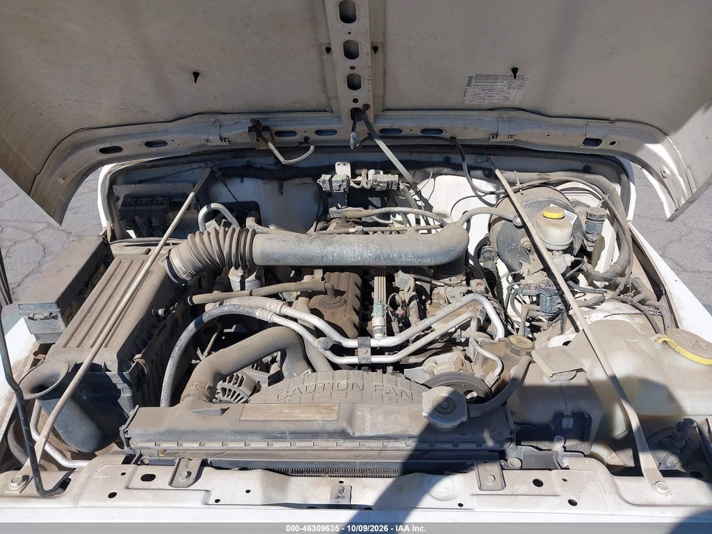 2005 Jeep Wrangler X photo 10