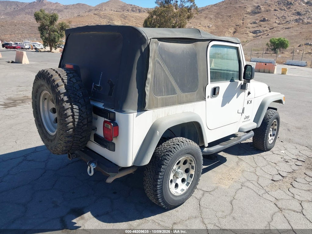 2005 Jeep Wrangler X photo 4