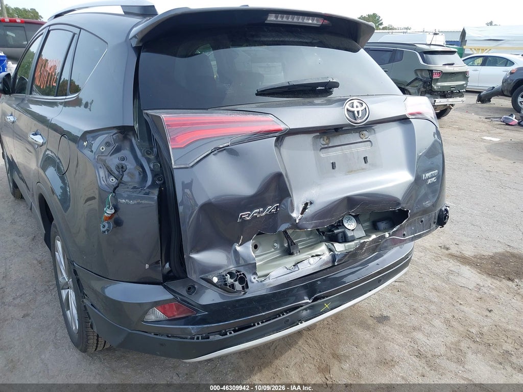 2016 Toyota RAV4 Limited photo 6