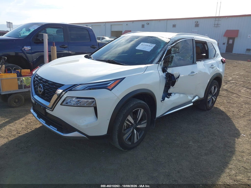 2023 Nissan Rogue Platinum Intelligent AWD photo 2
