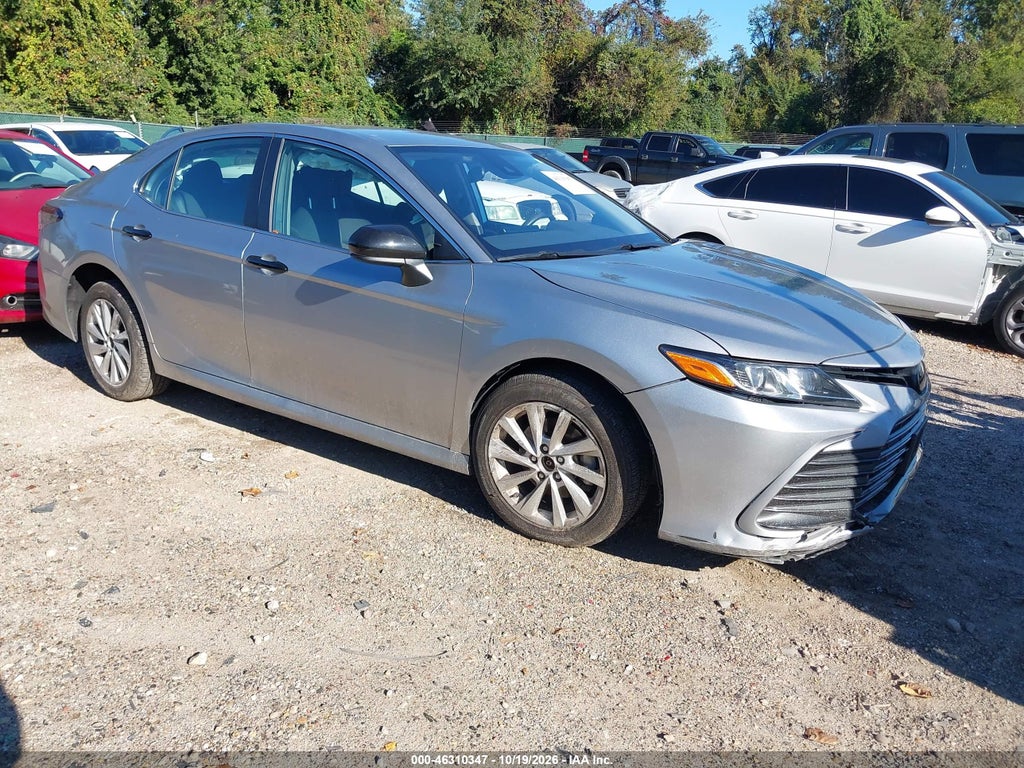 TOYOTA CAMRY 2024