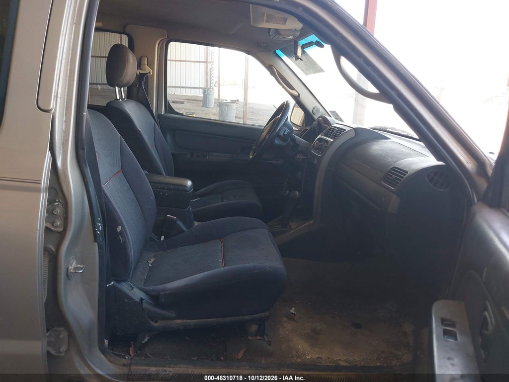 2003 Nissan Frontier SC-V6 photo 5