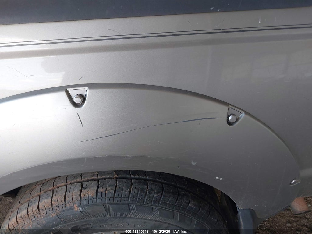 2003 Nissan Frontier SC-V6 photo 6