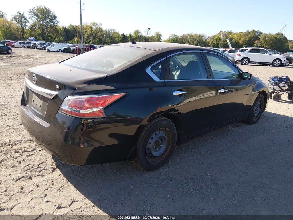 2015 Nissan Altima 2.5 S photo 4