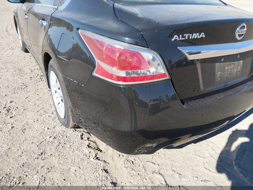 2015 Nissan Altima 2.5 S photo 6
