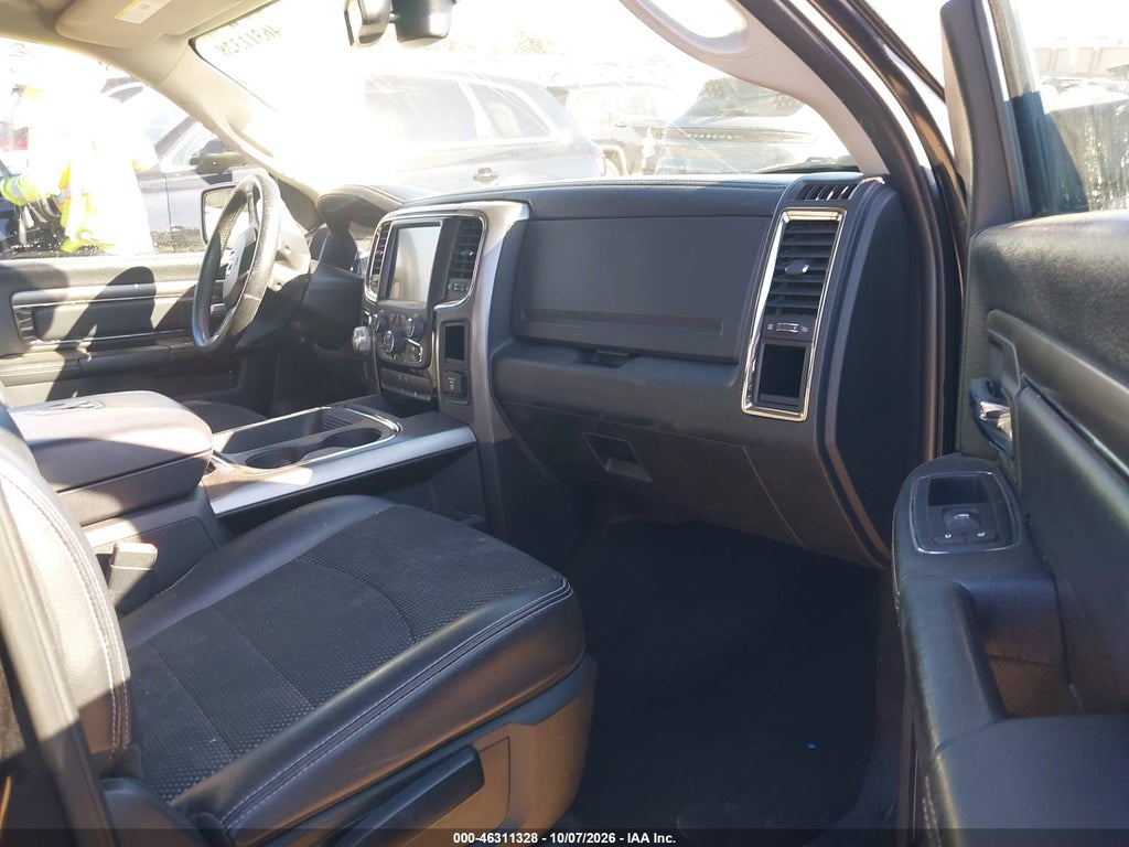 2017 Ram 1500 Sport 4X2 5'7 Box photo 5
