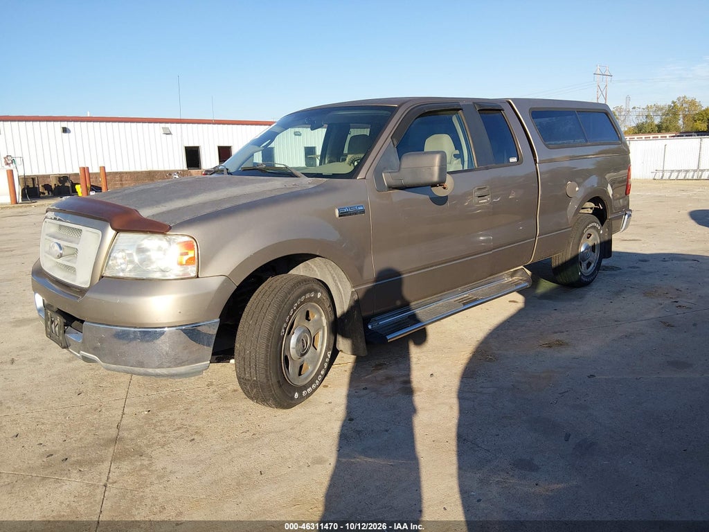 2005 Ford F150 photo 2