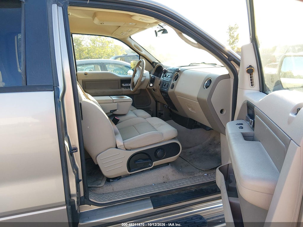 2005 Ford F150 photo 5