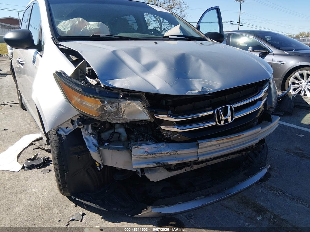 2015 Honda Odyssey EX photo 6