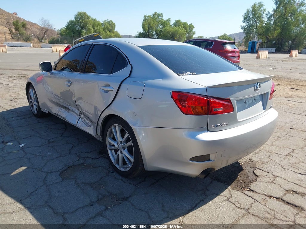 2006 Lexus IS 350 photo 3