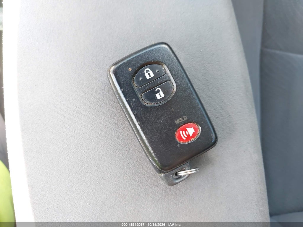 2010 Toyota Prius II photo 11