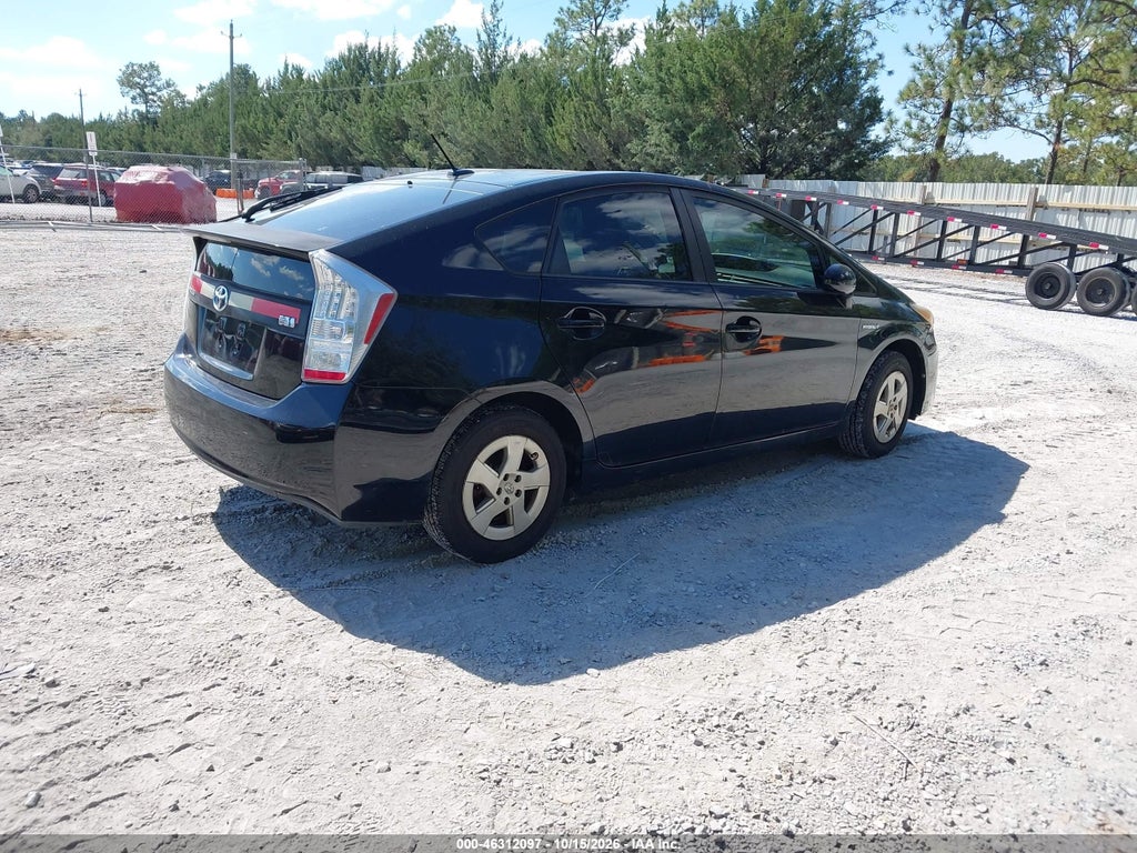 2010 Toyota Prius II photo 4