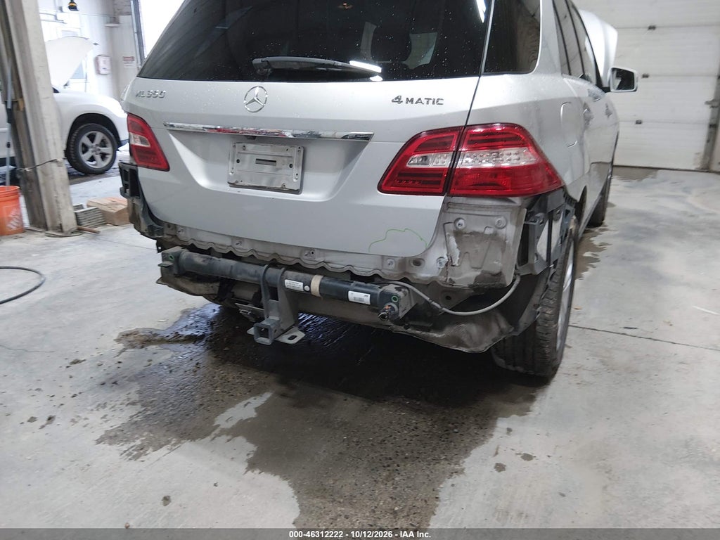 2014 Mercedes-Benz ML 350 4MATIC photo 6