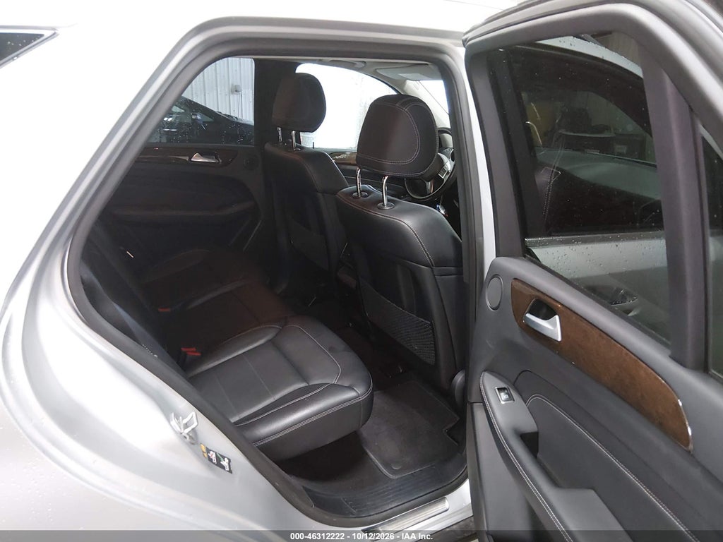 2014 Mercedes-Benz ML 350 4MATIC photo 8