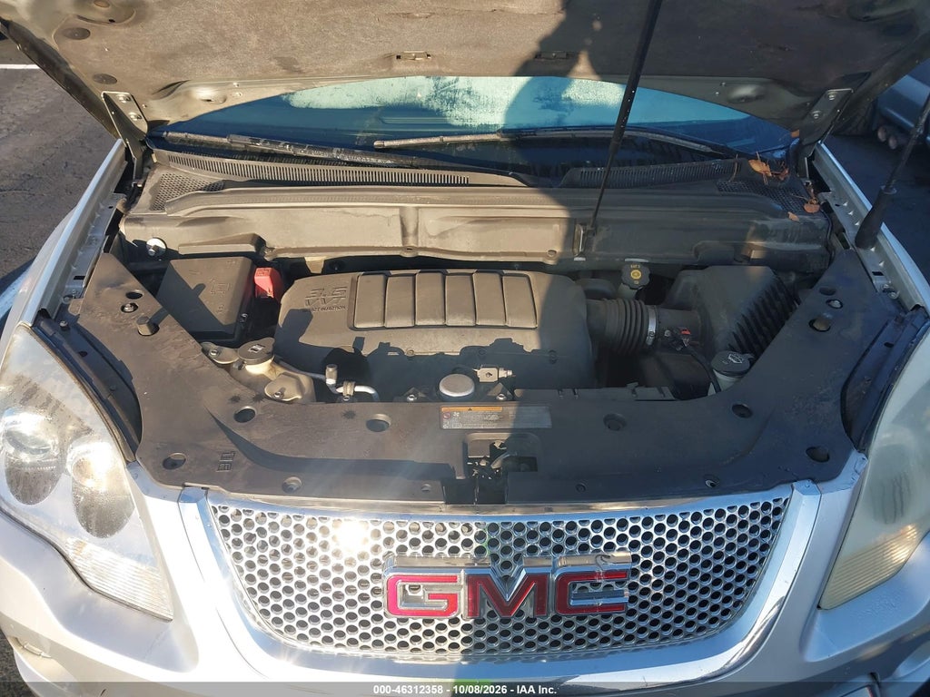 2012 GMC Acadia Denali photo 10