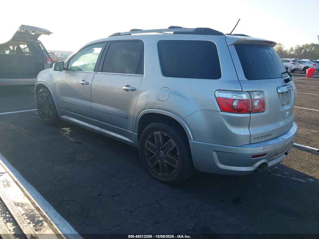2012 GMC Acadia Denali photo 3