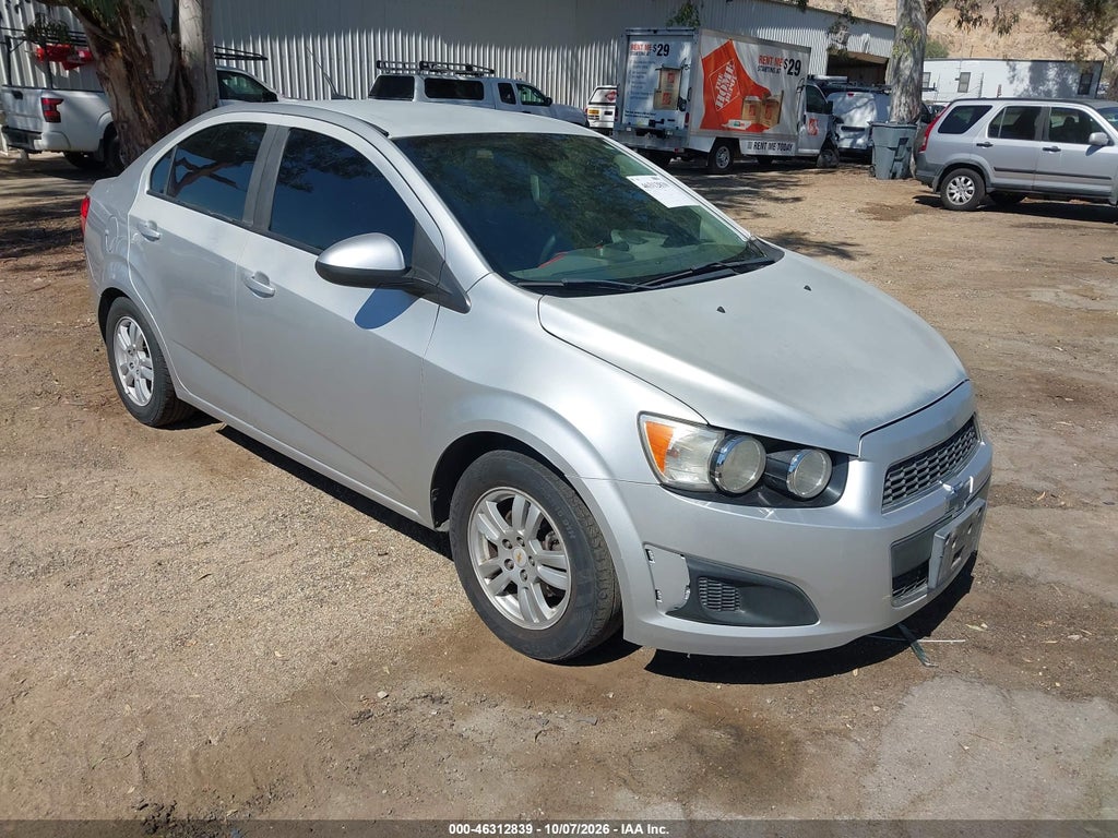 2012 Chevrolet Sonic 2LT photo 1