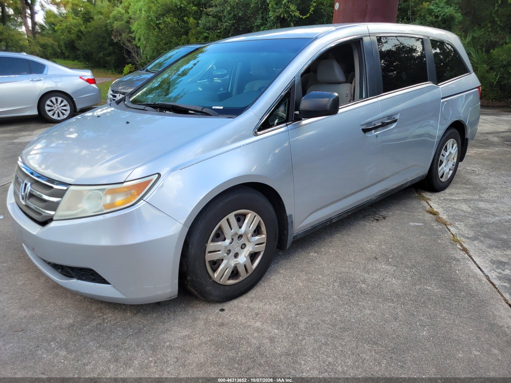 2012 Honda Odyssey LX photo 1