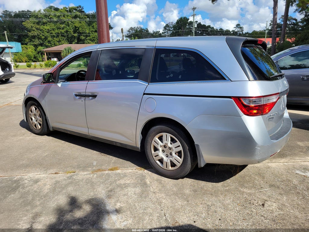 2012 Honda Odyssey LX photo 3