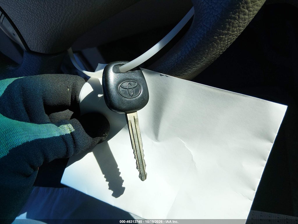 2008 Toyota Sienna LE photo 11