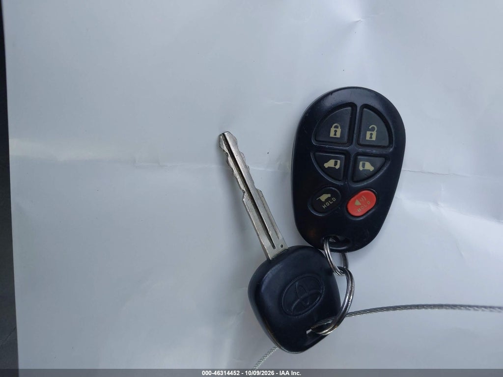 2008 Toyota Sienna Limited photo 11