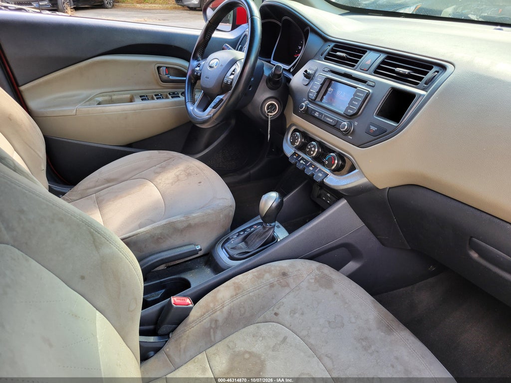 2014 Kia RIO EX photo 5
