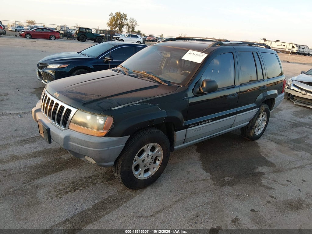 2000 Jeep Grand Cherokee Laredo photo 2