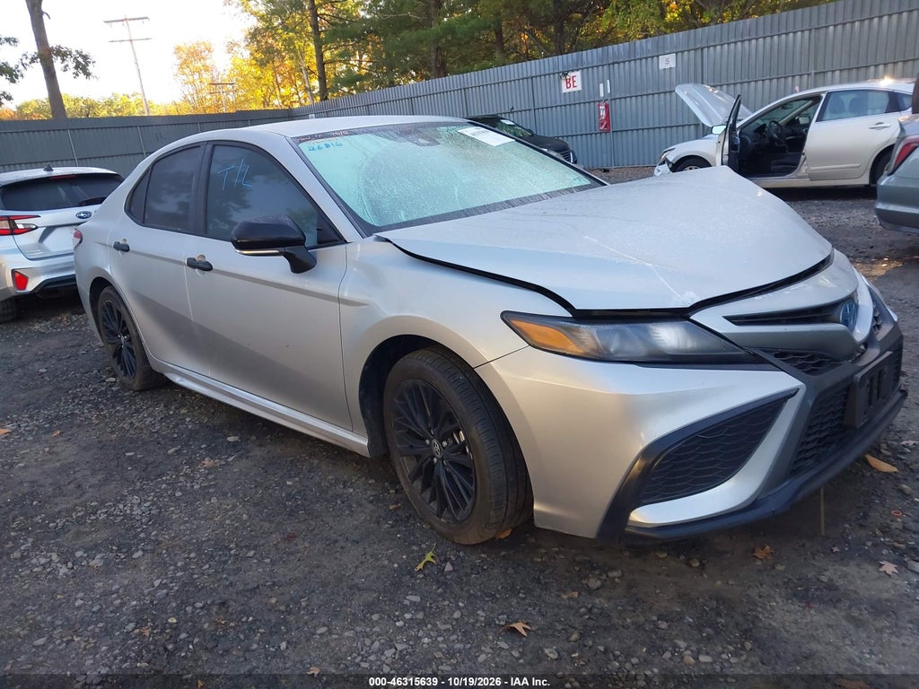 TOYOTA CAMRY 2022