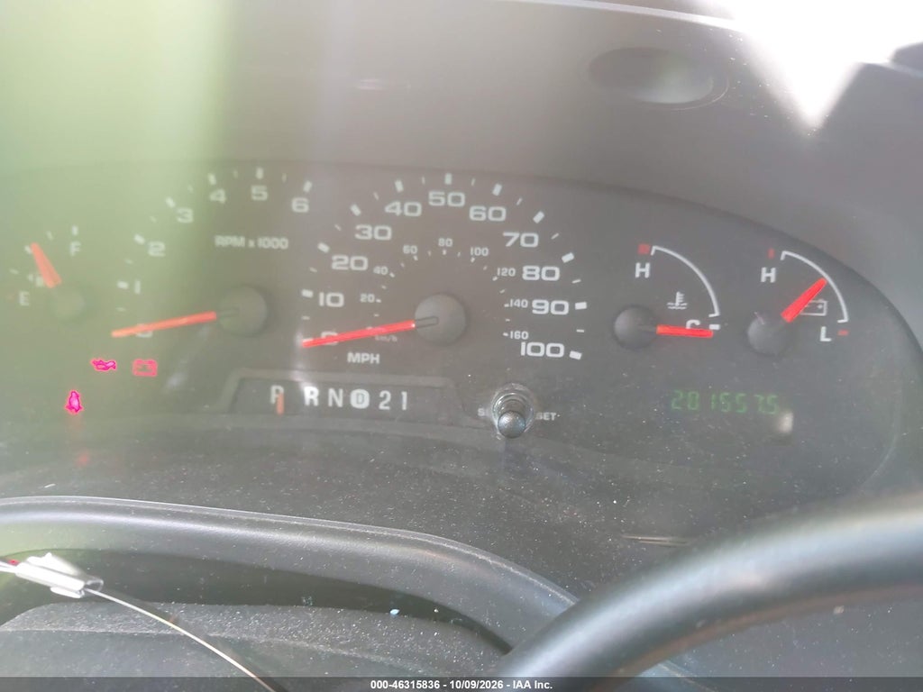 2007 Ford E-350 Super Duty XL/XLT photo 7